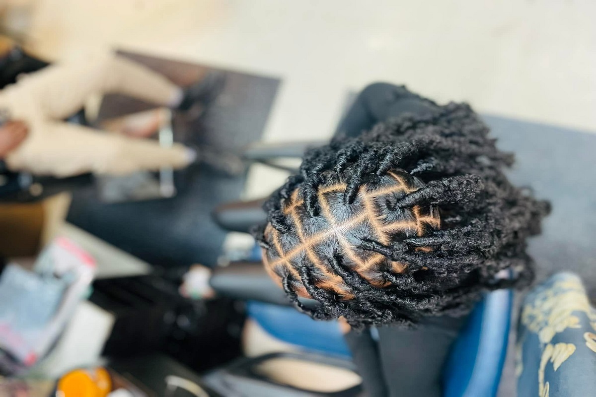 Quality & Natural Locs Salon